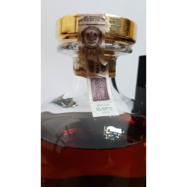 Gordon and Macphail Glen Grant Exclusive 1948 66 Year Old.3