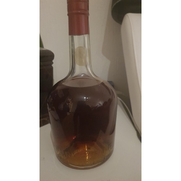 Courvoisier Cognac Luxe 3 stars.2