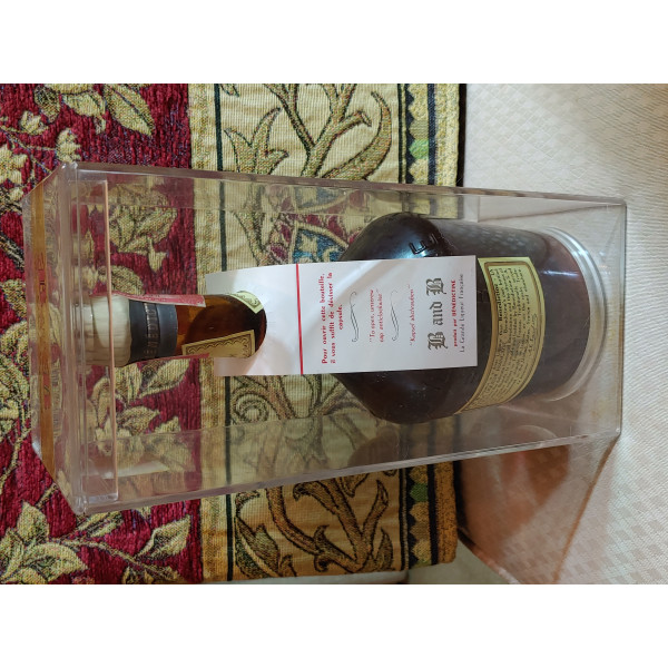 DOM Le Directeur Bénédictine B and B Liqueur Le Directeur 1950s.2