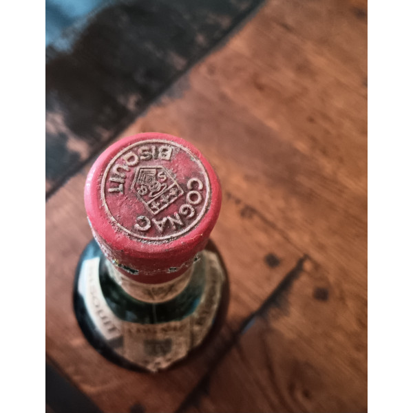 Bisquit and Dubouche Cognac Bisquit Dubouché 3 Stars Cognac.4