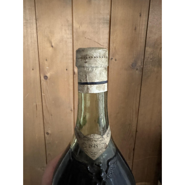 Camus Cognac Reserve Speciale Extra Vieille 1848.3