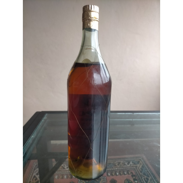 E. Villard Napoléon E. Villard Napoléon VSOP French Brandy 38cl 1970s.2