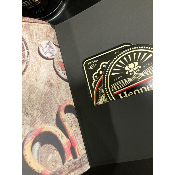 Hennessy Cognac Very Special x Shepard Fairey Deluxe Set.4