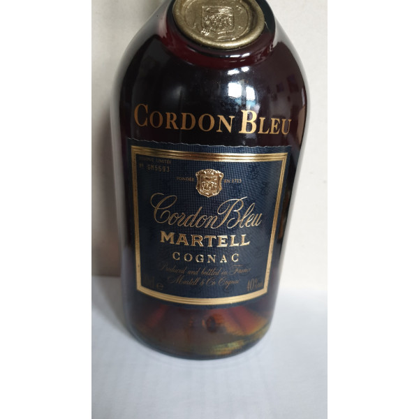 Martell Cognac Martell - Cordon Bleu Réserve Limitée Cognac.5