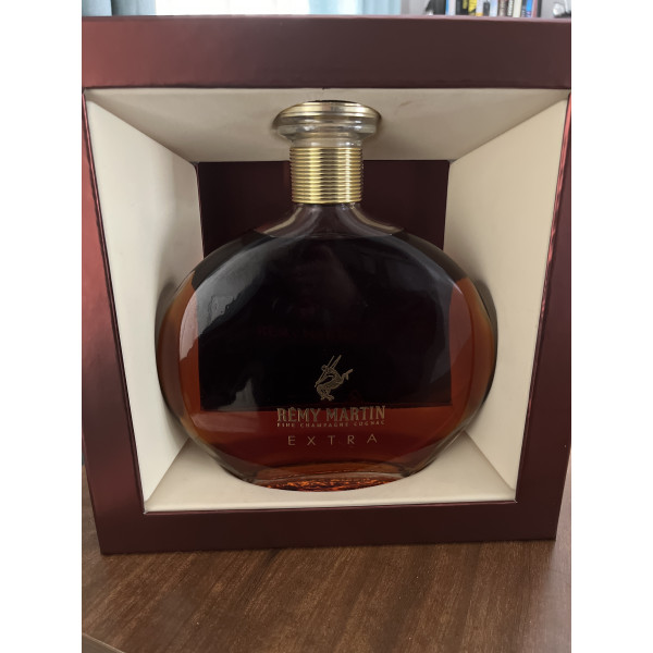 Remy Martin Cognac Extra.1