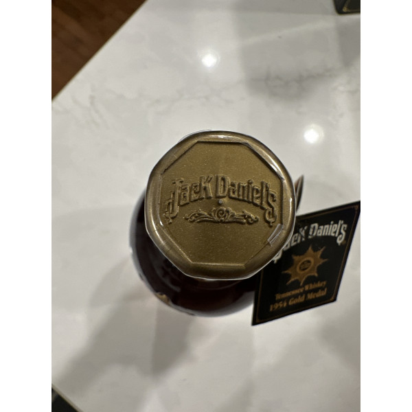 Jack Daniel’s 1954 Gold Medal.4