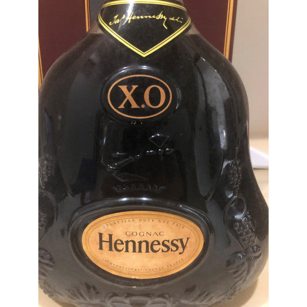 Hennessy Cognac XO with box.5