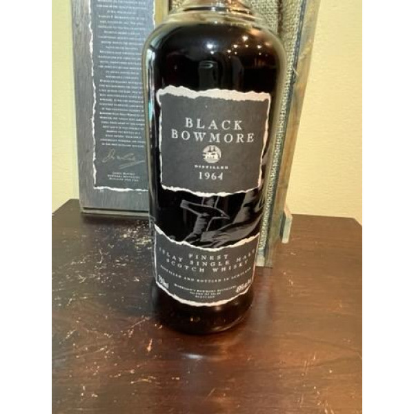 Bowmore Whisky 1964 Black Bowmore Final Edition Bottled 1995.5