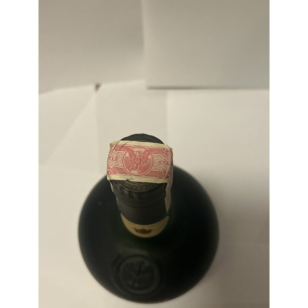 Courvoisier Cognac Courvoisier Napoleon Cognac Nombre Limité DP 7025 1980s.4