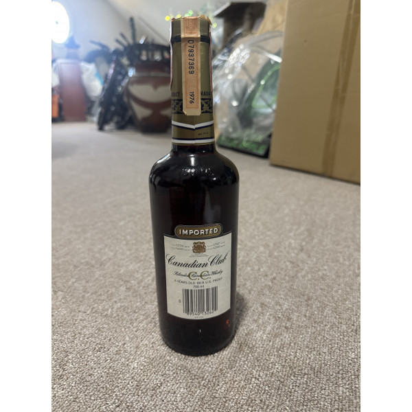 Canadian club  Canadian Club 6 Year Old Blended Whisky 1976.2