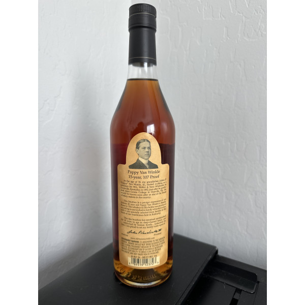 Sazerac Pappy Van Winkle 15 year.2