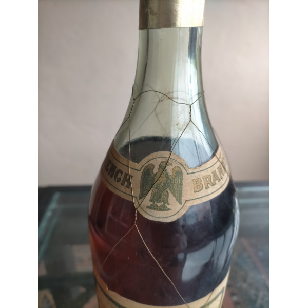 E. Villard Napoléon E. Villard Napoléon VSOP French Brandy 38cl 1970s.3