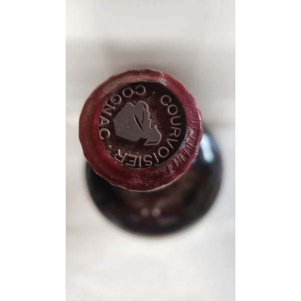 Courvoisier Cognac V.S.4