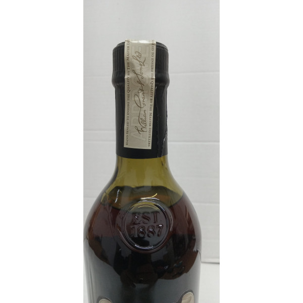Glenfiddich Glenfiddich Rare Collection 40 Year Old Single Malt Scotch Whisky 2000 Release.3