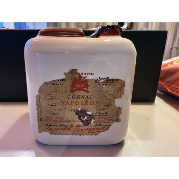 Brugerolle Cognac Decanter Aigle Rouge Napoleon cubic ceramic Ashtray 1950/60s.1