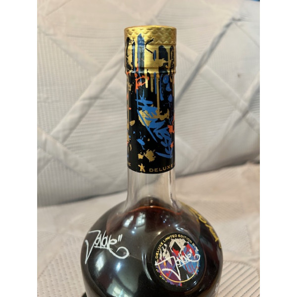 Hennessy Cognac V.S Deluxe Edition by JonOne Set 1.75L.3