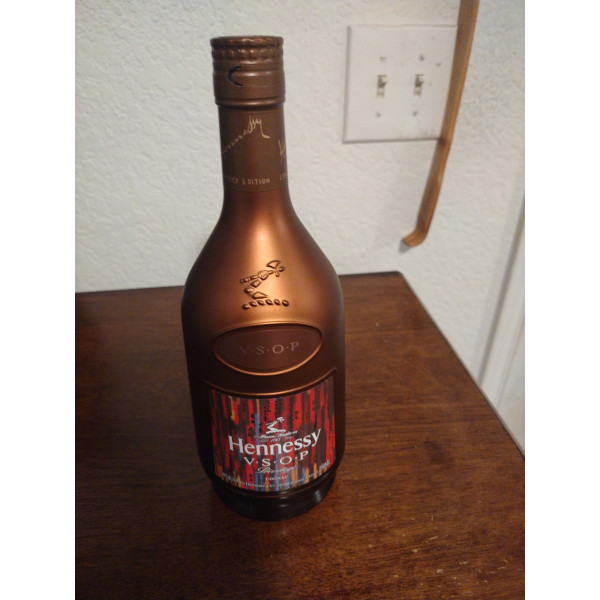 Hennessy Cognac Hennessy VSOP Privilege Limited Edition by John Maeda.1