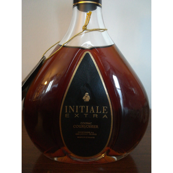  Cognac courvoisier initiale.5