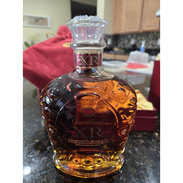 Crown Royal  XR Waterloo Extra Rare.1