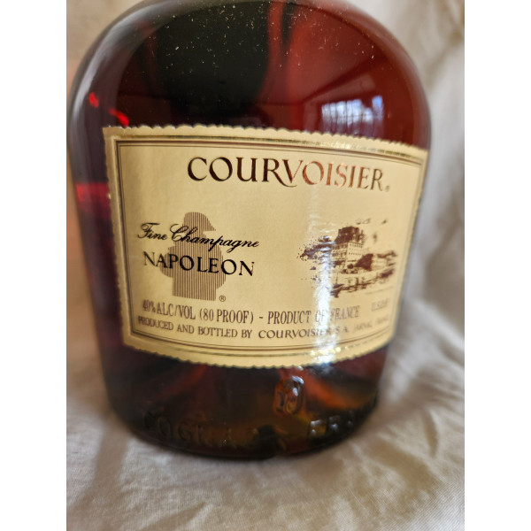 Courvoisier Cognac Napoleon Nombre Limité .2