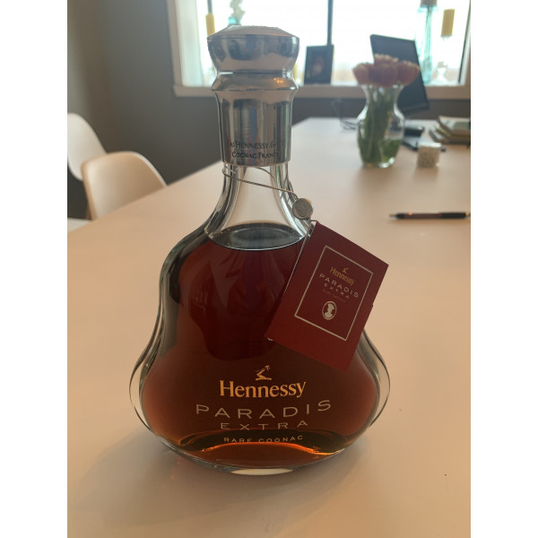 Hennessy Cognac Paradis extra rare.1