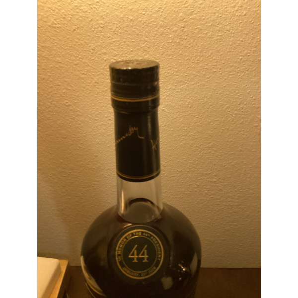 Hennessy Cognac In Honor of the 44th President, VS Limited Edition.3