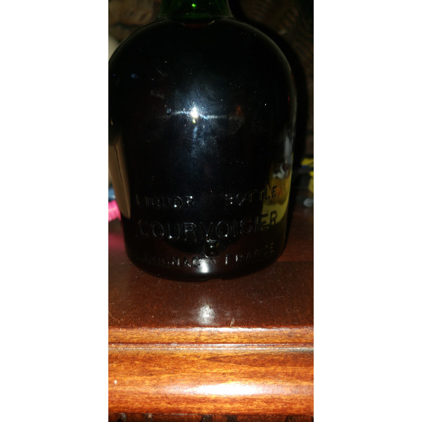 Courvoisier Cognac Very Special.2