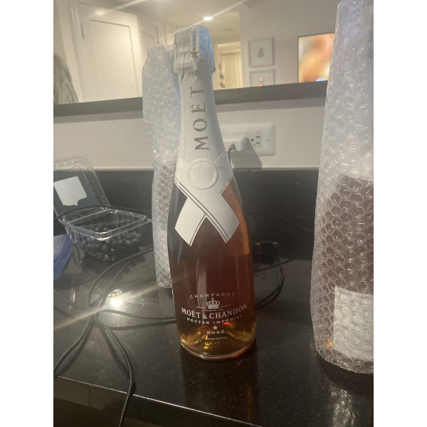 Moët et Chandon Nectar Imperial Rosé Limited Edition by Virgil Abloh.1