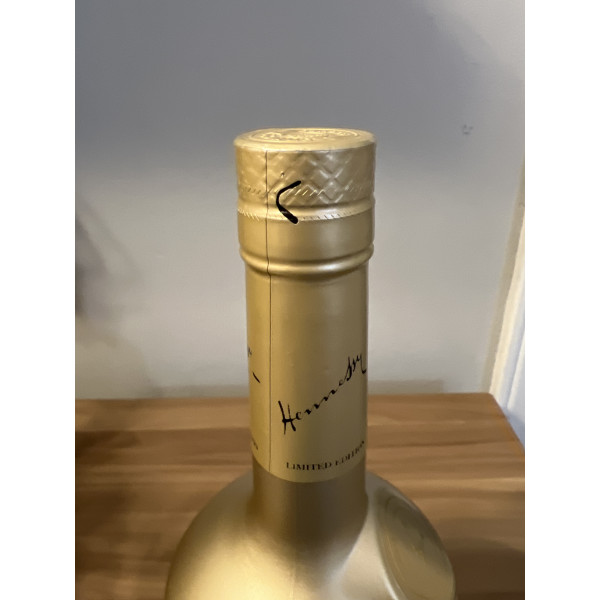 Hennessy Cognac VS Gold Cognac Limited Edition.3