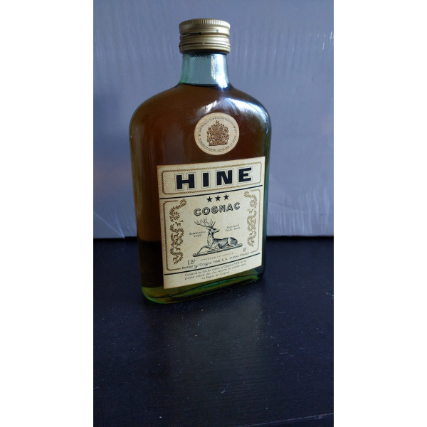 Hine Cognac 3 Star VS Flask 35cl.1