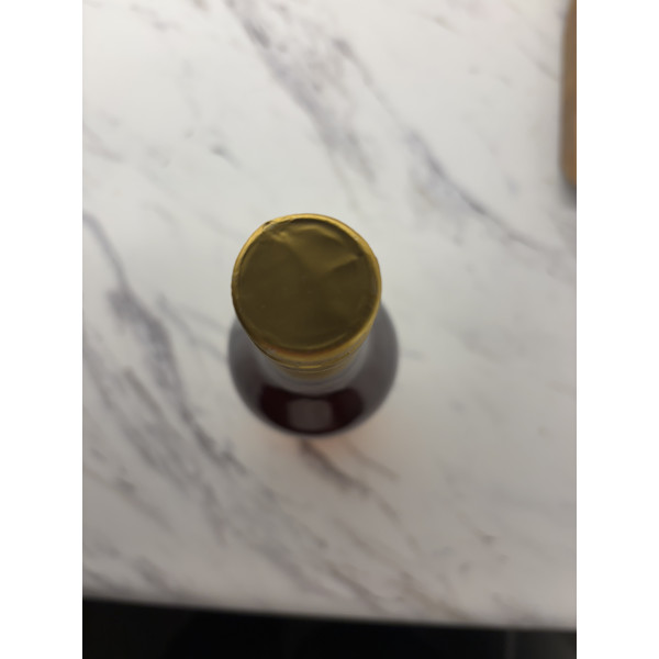 Hine Cognac Vintage 1981 Landed in 1986 - Bottled in 2001.4