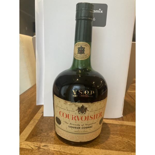 Courvoisier Cognac VSOP.1