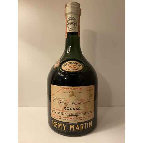 Remy Martin Cognac Fine Champagne V.O. 20 Years Old Cognac.1