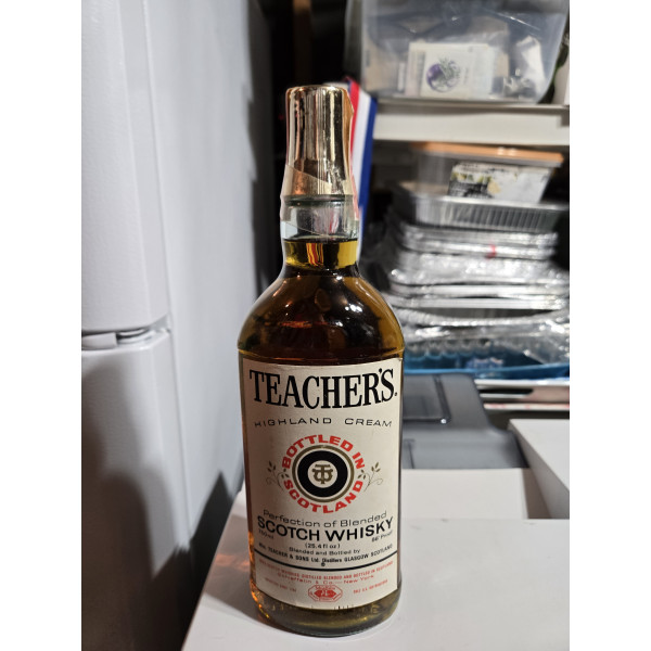 Teacher\'s Highland Cream Bottled 1960s-1970s.1