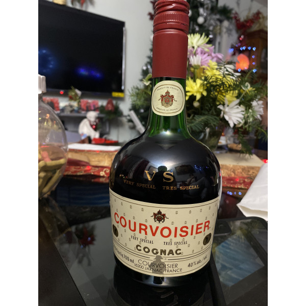 Courvoisier Cognac Courvoisier, VS, very special tres special.1