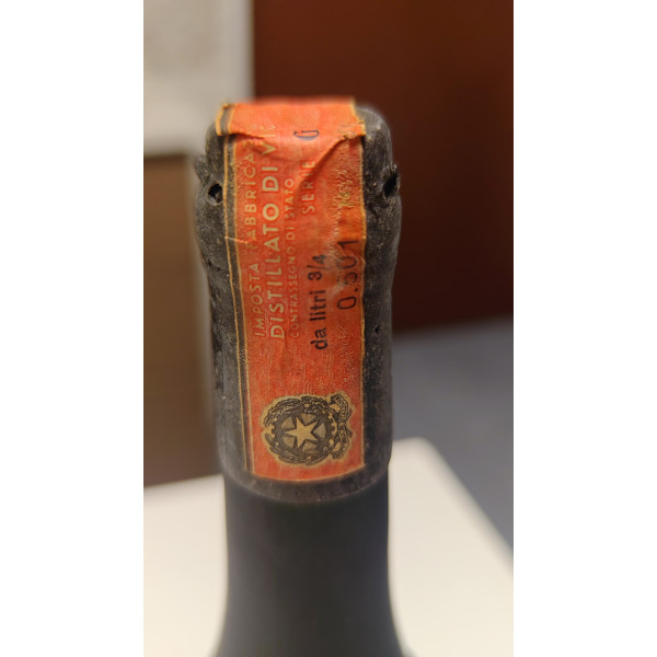Château Paulet Cognac Très Vieux Cognac Age Inconnu 1970s.3
