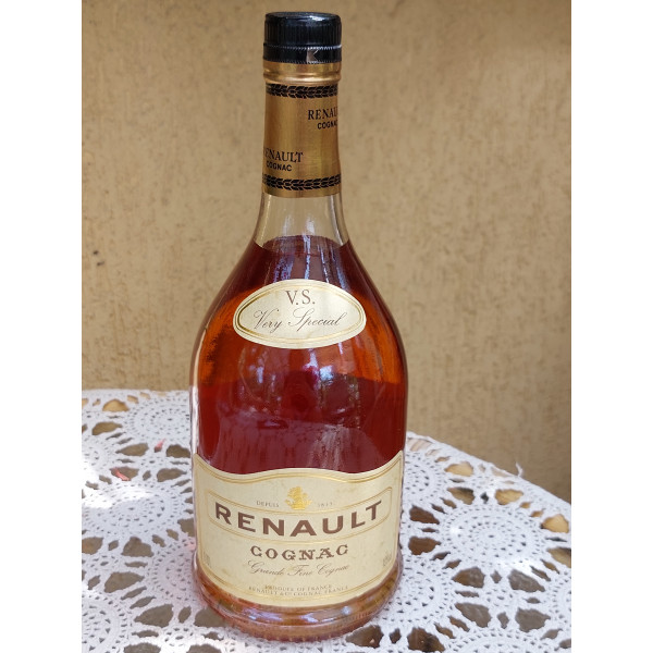 Renault Cognac V.S .1