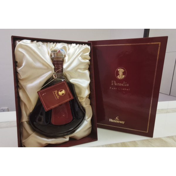 Hennessy Cognac Paradis Rare Cognac.5