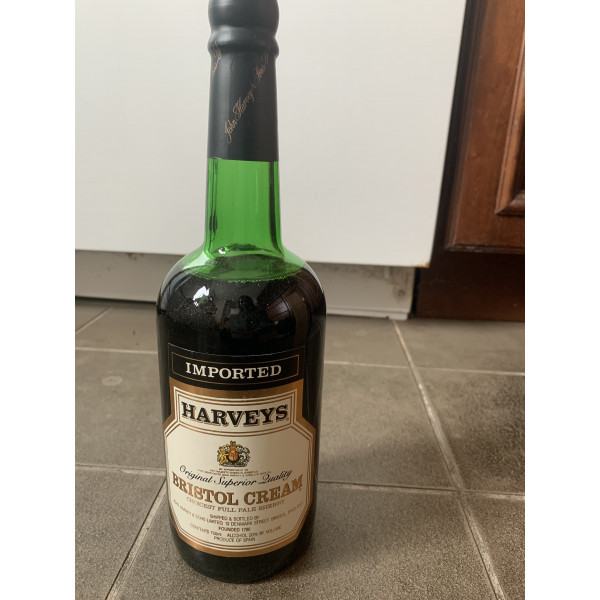 Harvey\'s Harveys, Bristol Cream Sherry.5