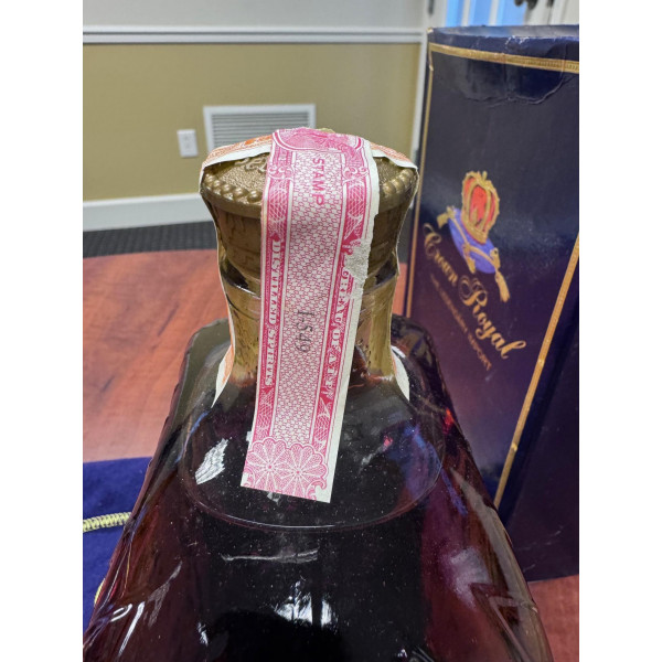 Seagram\'s Crown Royal 1969.3