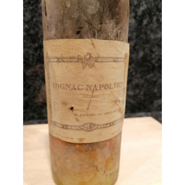 Cognac napoleon E. Piercel de Saint-Jacques Cognac Napoléon Pre-1940s.5