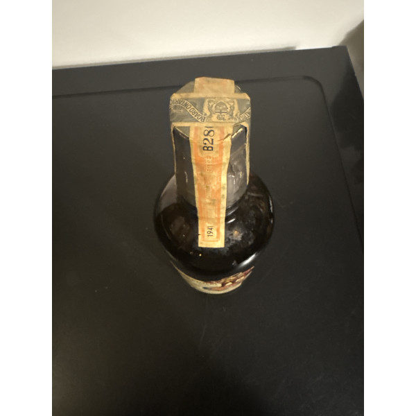 Lord calvert Lord Calvert Canadian Whisky 1941.4