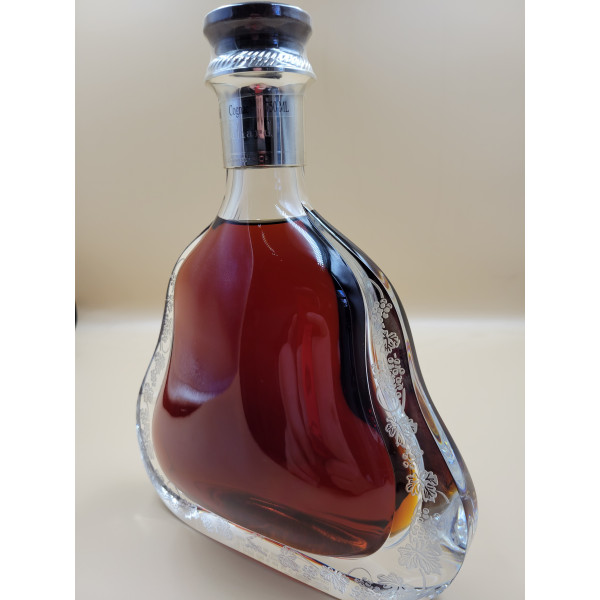 Hennessy Cognac Richard Hennessy box.2