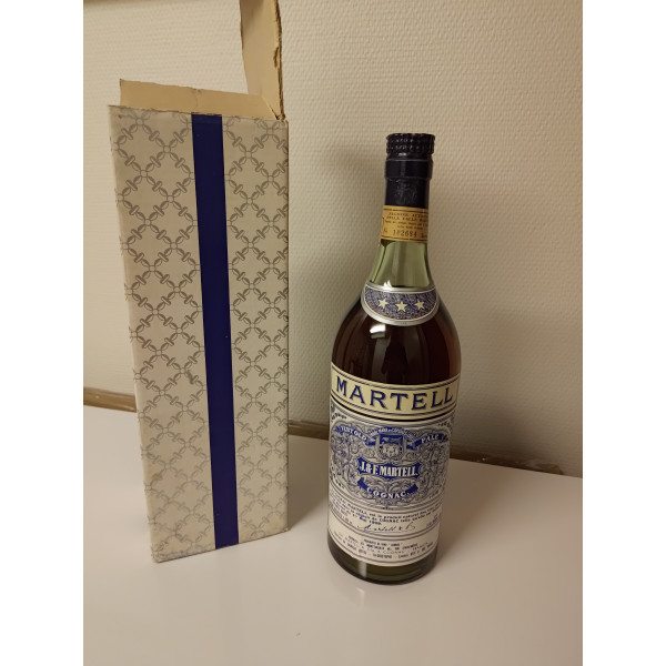 Martell Cognac Martell, 3 stars, Very Old Pale Ale.1