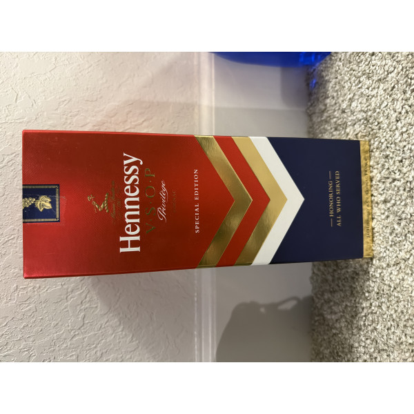 Hennessy Cognac Hennessy VSOP Privilege Cognac Honoring All Who Served Special Edition 750ml.1