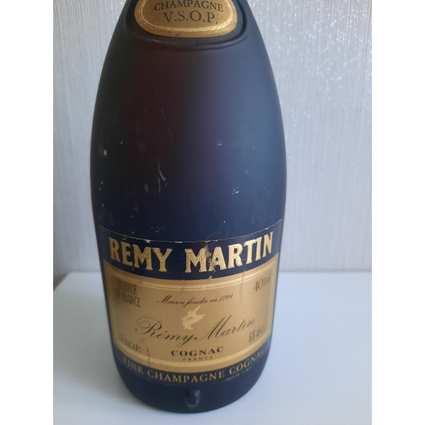 Remy Martin Cognac VSOP Fine Champagne.5