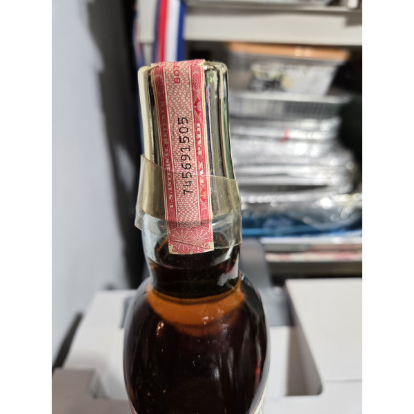 Teacher\'s Highland Cream Bottled 1960s-1970s.3