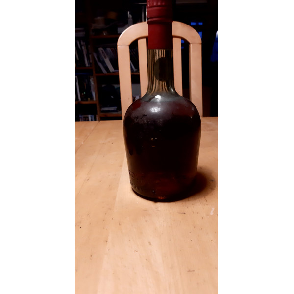 Courvoisier Cognac Trois Ètoiles Luxe.2