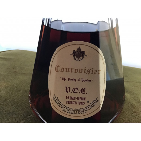 Courvoisier Cognac The brandy of Napoleon baccarat.5