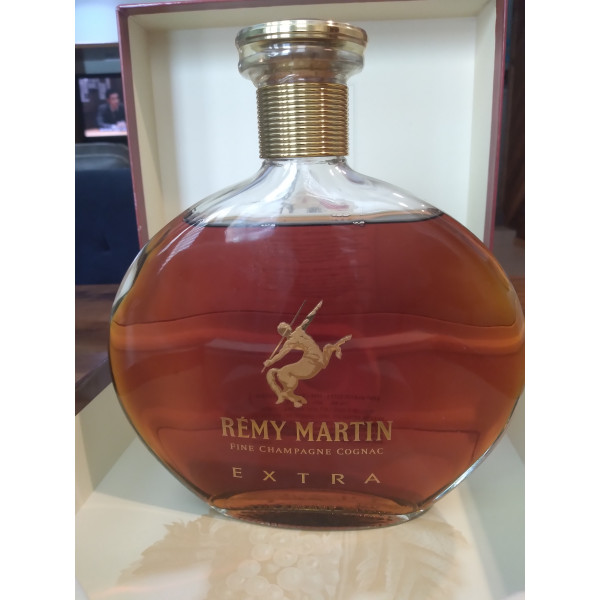 Remy Martin Cognac Extra.1